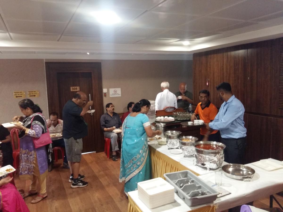 Hotel Maratha Residency Ratnāgiri Dış mekan fotoğraf